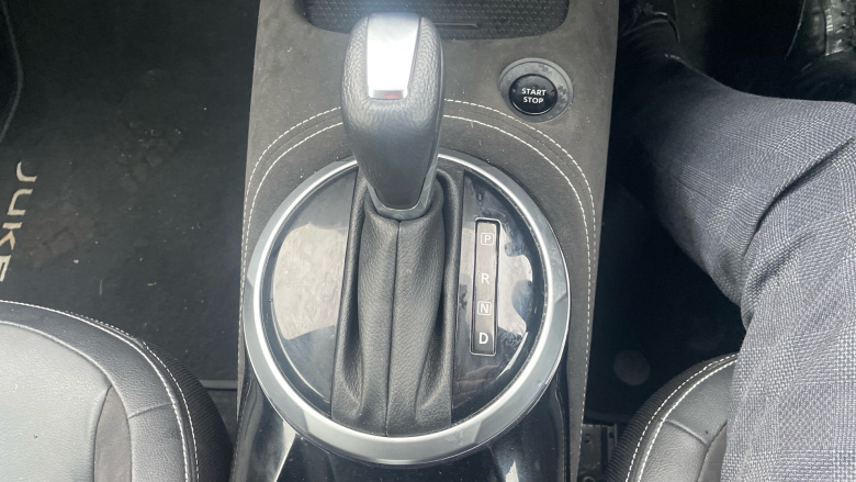 Nissan Juke 1.6 Hybrid Tekna+ 5dr Auto Hybrid Hatchback